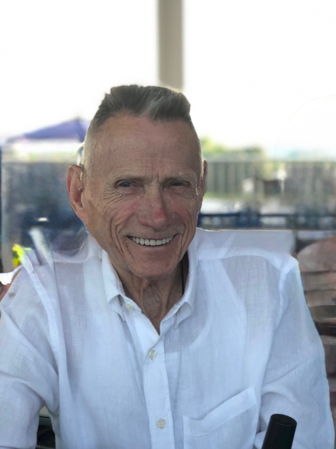 John R Howe – Obituaries